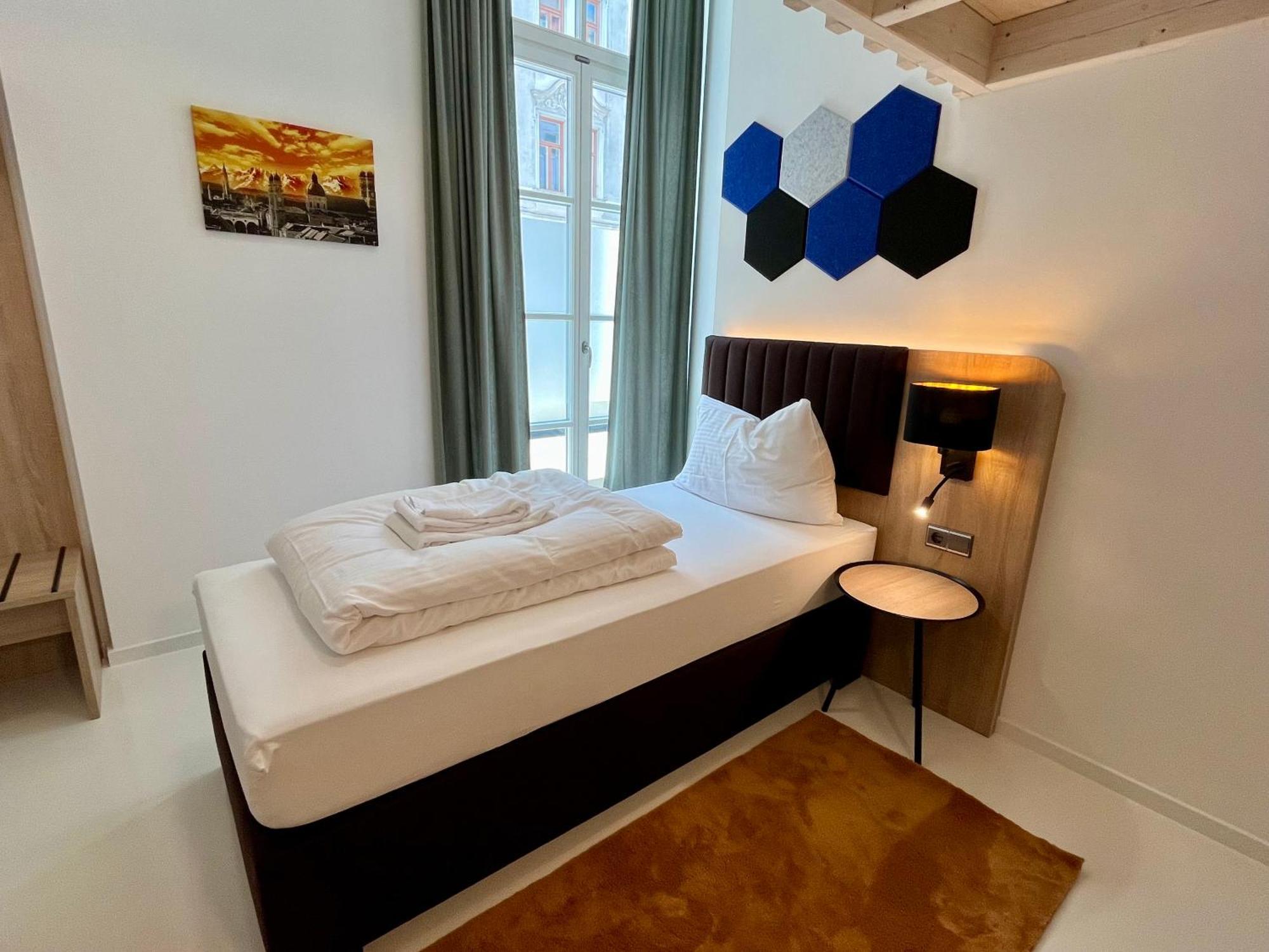Adlzreiter City Pension Мюнхен Екстериор снимка