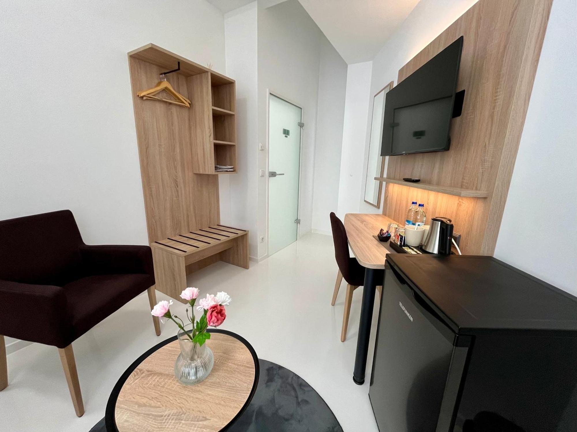 Adlzreiter City Pension Мюнхен Екстериор снимка